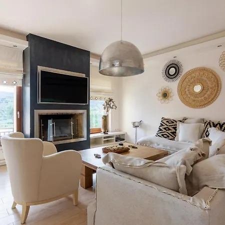 Villa Ble Oneiro Luxury *