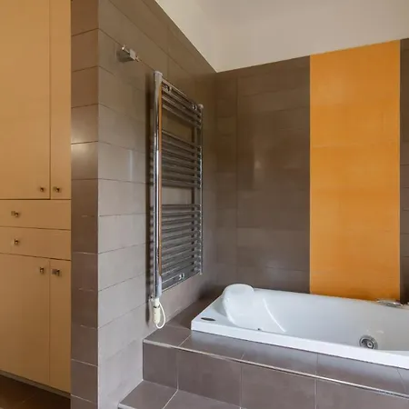 Ble Oneiro Luxury *