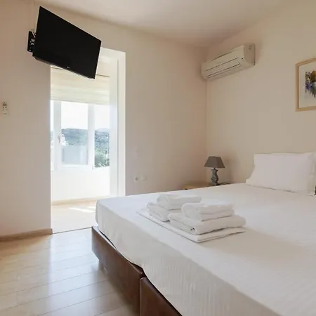 Villa Ble Oneiro Luxury *