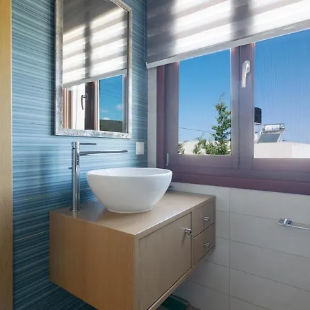 Ble Oneiro Luxury Villa Gouves